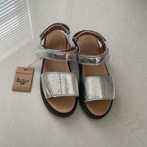 NWT Dr. Martens Sandals